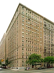 698 West End Avenue in Upper West Side