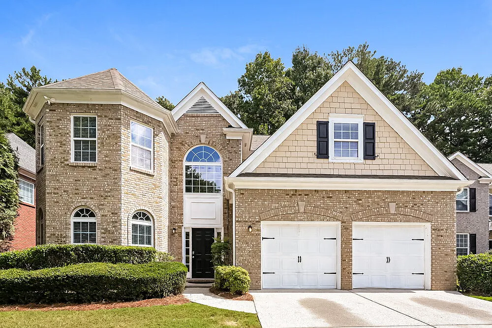 4 bed, 4.0 bath, 3357 sqft, $3,010 — Photo 1