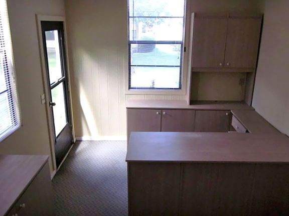 4th image of 824 Via Del Sol