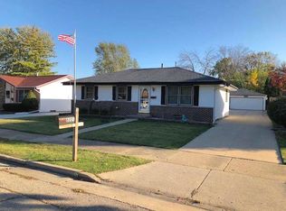 5221 62nd St, Kenosha, WI 53142