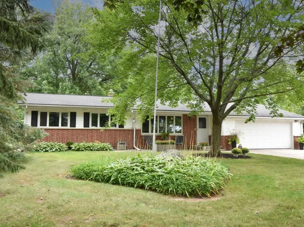 3051 Green Bay ROAD, Port Washington, WI 53074