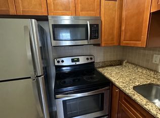 2502 Irene St APT 2, Lutz, FL 33549