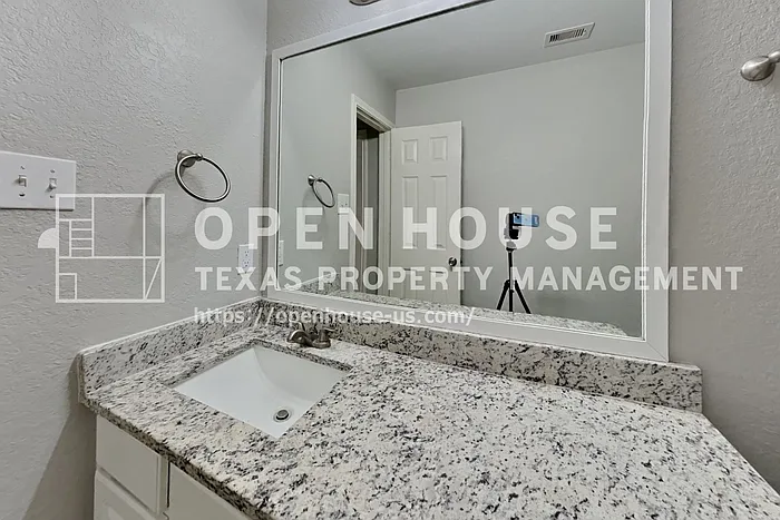 6431 Hardwood Dale Way Dr — Photo 18