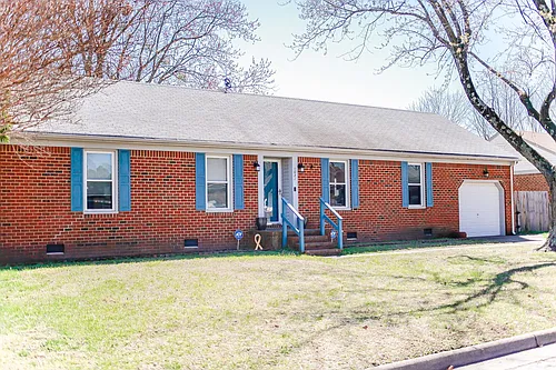 1021 Wynngate Dr Photo 1