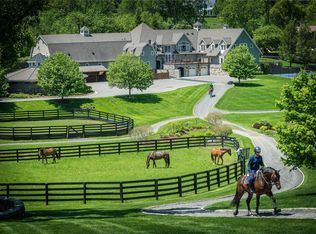 9 Old Stagecoach Rd, Ridgefield, CT 06877