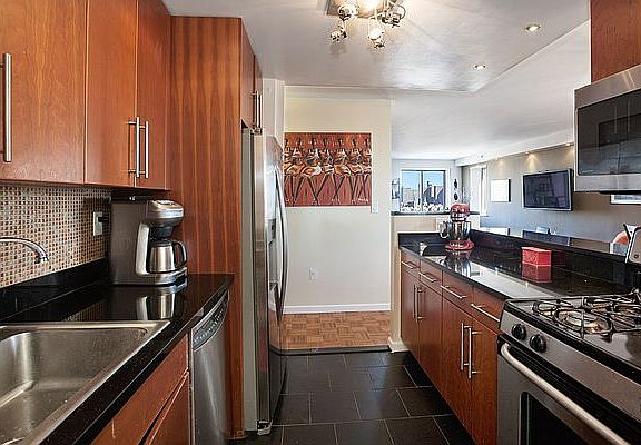 5th image of 300 W 135th St APT 11F