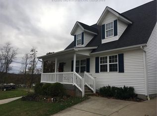 1 Woodland Hts, Milton, WV