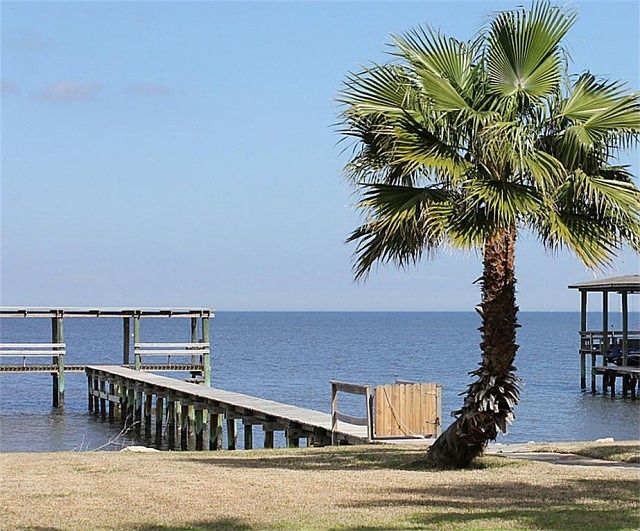 1st image of 2009 Avenue A