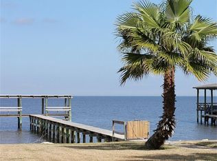 2009 Avenue A, San Leon, TX 77539