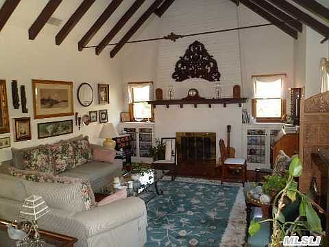 2nd image of 57 Cayuga Ave