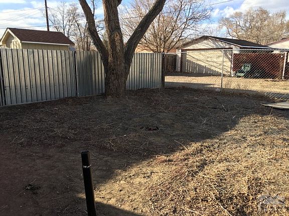 4th image of 2203 E 6th St