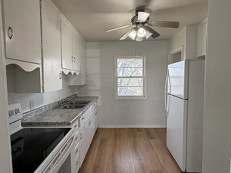 3941 Himebaugh Ave — Photo 6
