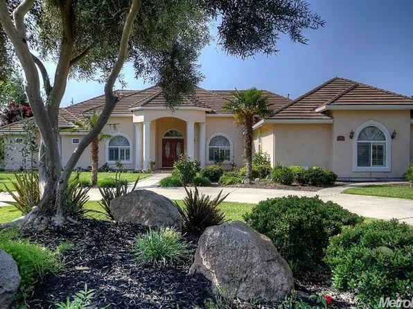 5284 E Black Oak Dr, Stockton, CA 95212