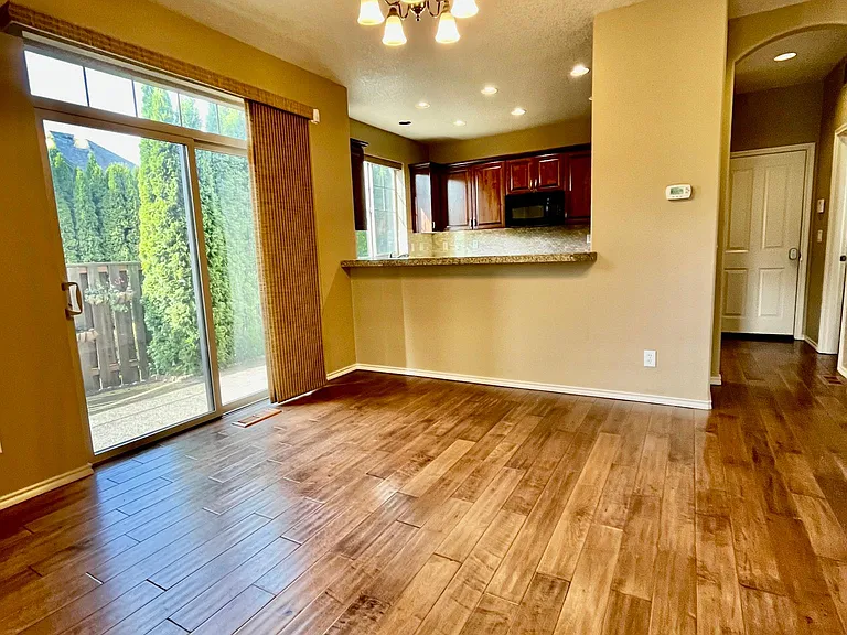 6457 NW Dingo Dr — Photo 4