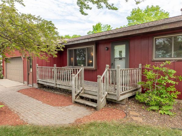 11378 230th St, Cold Spring, MN 56320