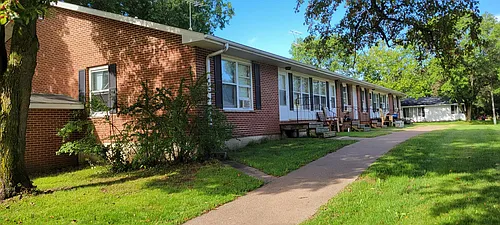 1106 & 1110 Charlotte St Photo 1