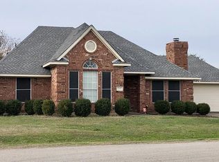 535 Addison St, Lake Dallas, TX 75065