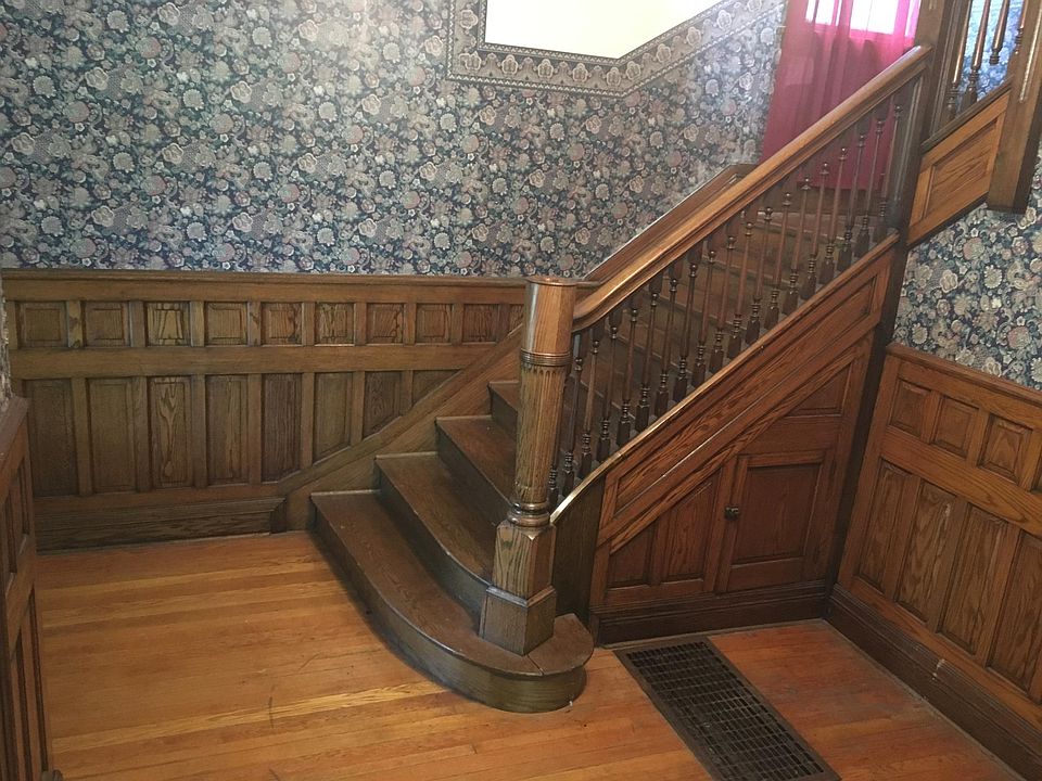 1st image of 777 Ashland Ave