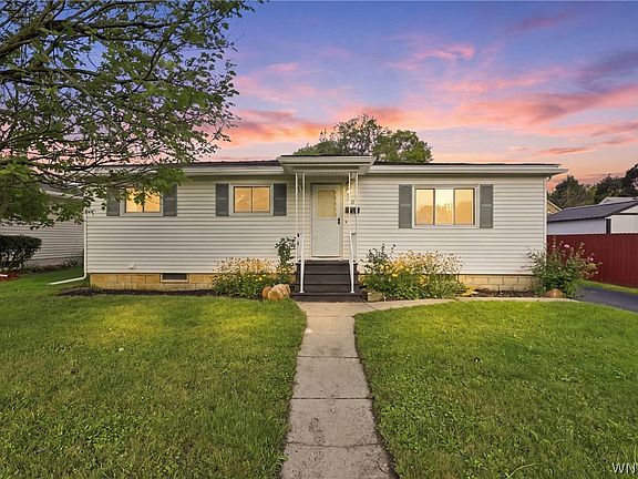 2nd image of 11 Garfield Ave