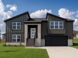 2509 W Pigeon Drive, Ozark, MO 65721