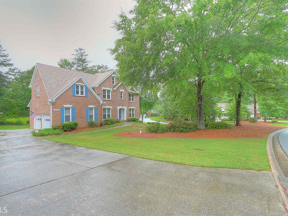 1st image of 3745 Windlake Dr