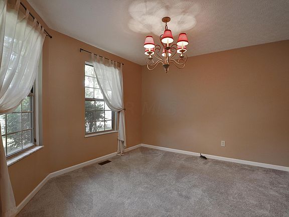 4th image of 7942 Cullom Ct