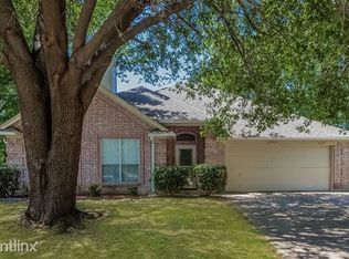 3321 Elkhart Ct, Arlington, TX 76016