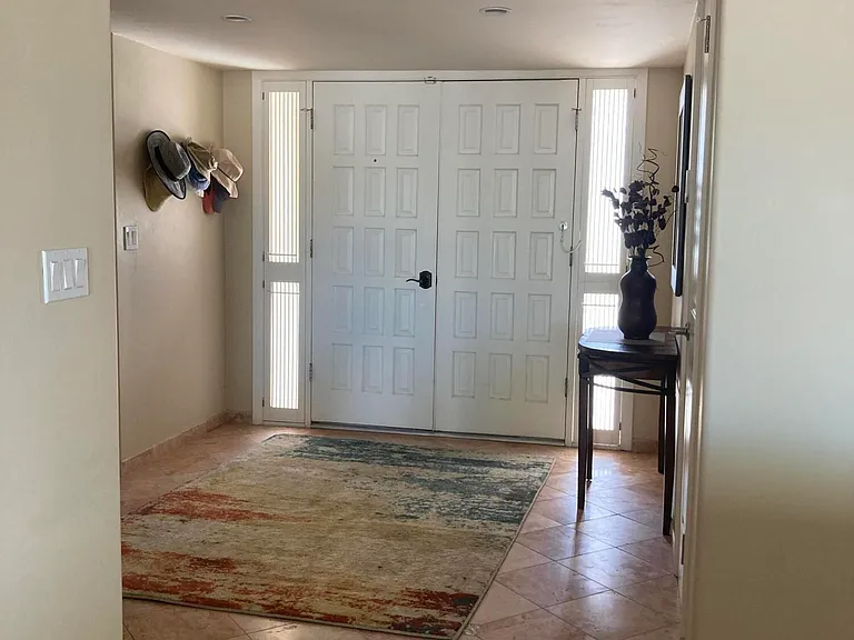 1825 Los Lagos Cir — Photo 2