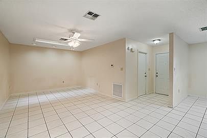 5th image of 1453 Fernleaf Dr #1