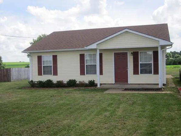 113 Bumpus Mill Rd, Oak Grove, KY 42262