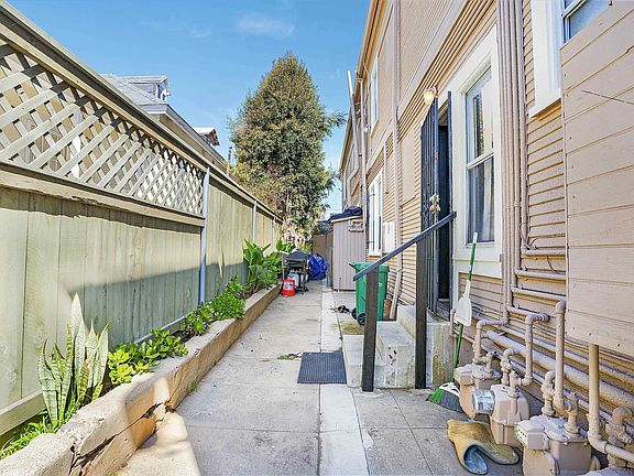 4th image of 534-48 Sicard St