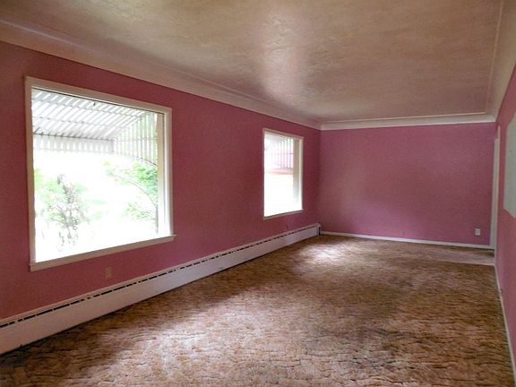 2nd image of 609 Westwood Ave