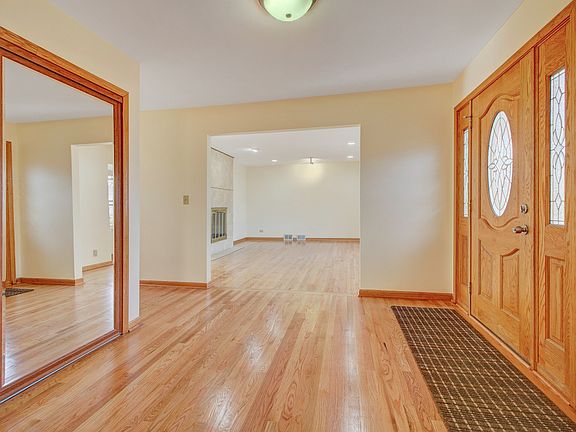 3rd image of 3715 Keenan Ln