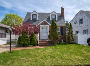 2489 Loft Ave, Baldwin, NY 11510