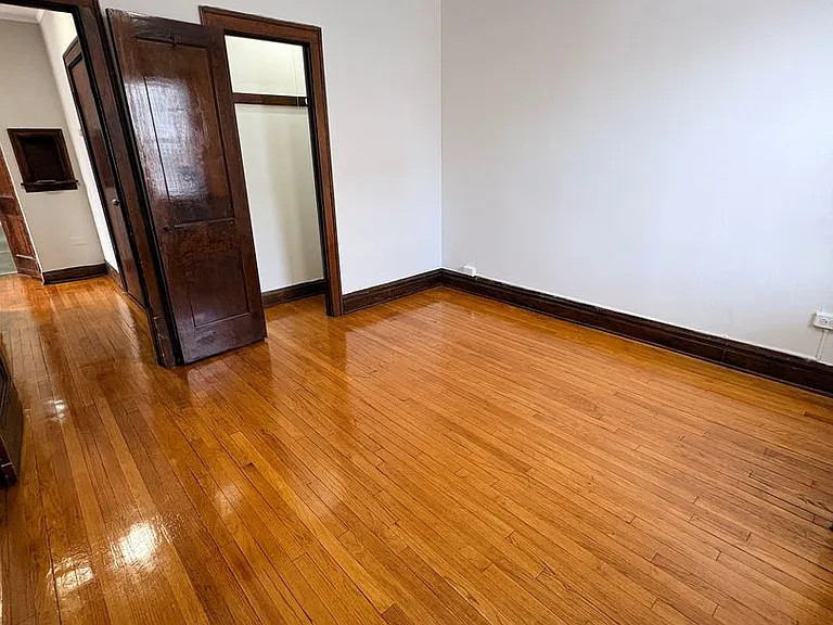 1903 Euclid Ave — Photo 8