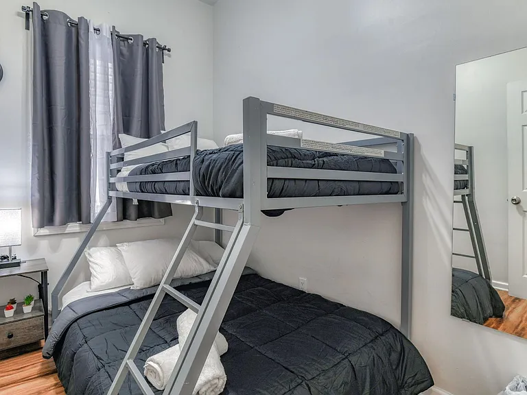 34 Gray St #1 — Photo 18