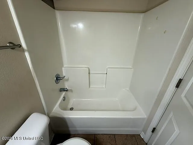 8108 Laredo Ave #D — Photo 10
