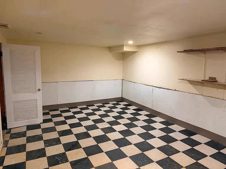 13311 Oak Crest Ct — Photo 9