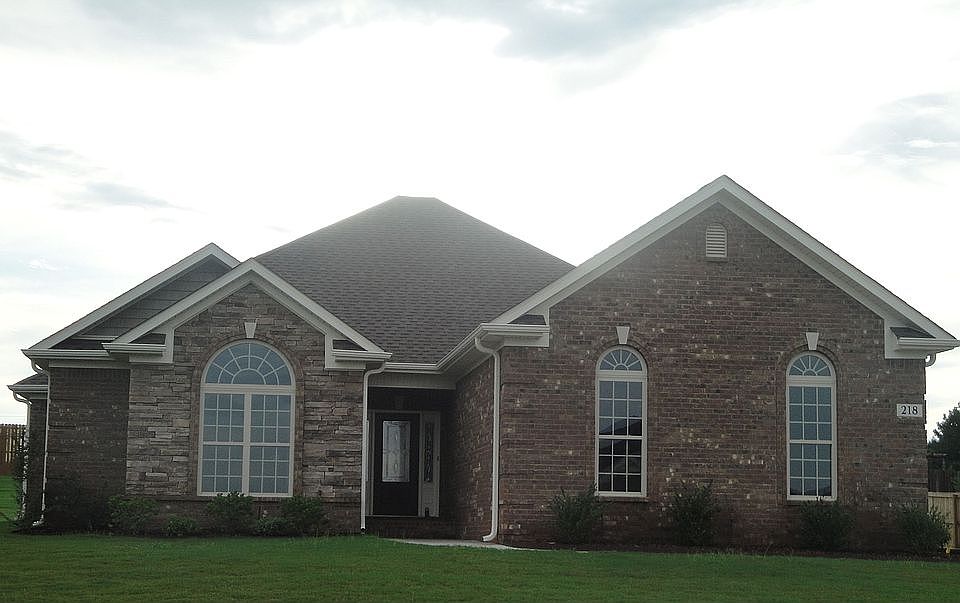 1st image of 218 Wes Ashley Dr
