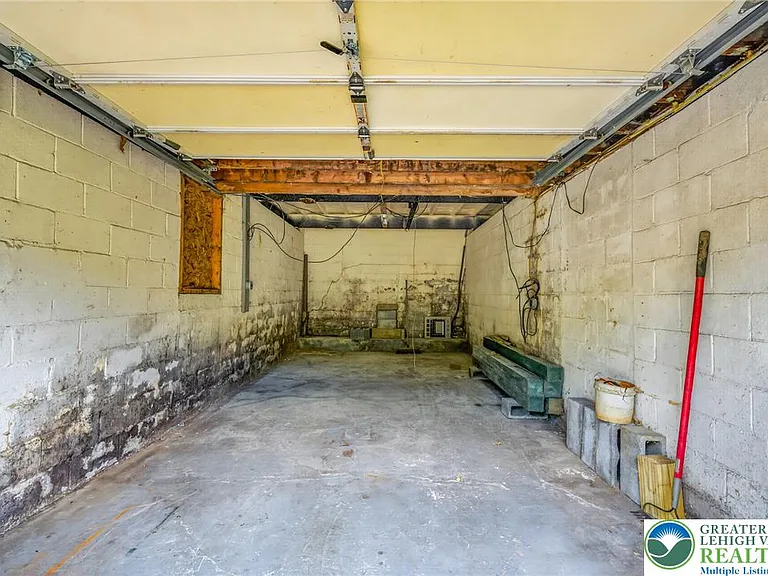 2674 Williams Rd — Photo 10