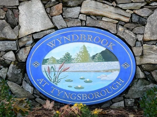 57 Windemere Cres #57, Tyngsboro, MA 01879