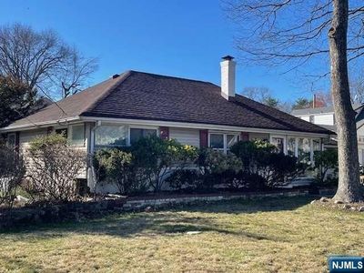 70 Greenwich St, Bergenfield, NJ, 07621