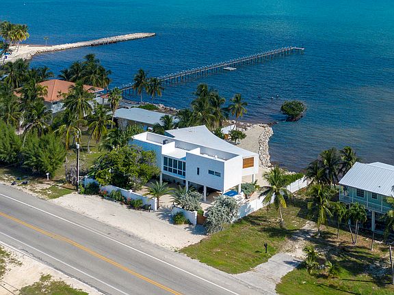 3rd image of 75615 Overseas Hwy