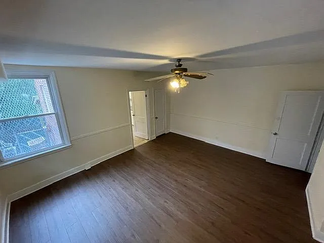 3920 Fairview Ave — Photo 12