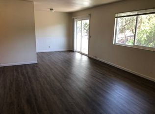 1230 Walker Ave #D, Walnut Creek, CA 94596