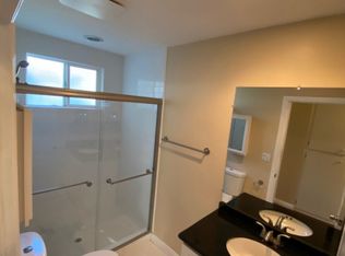 17233 Archwood St, Van Nuys, CA 91406
