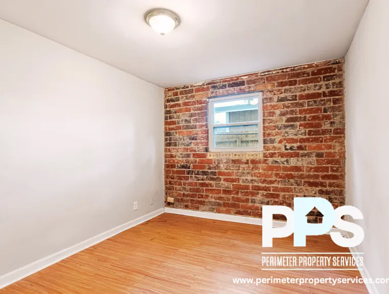 195 Randolph St NE #8 — Photo 8