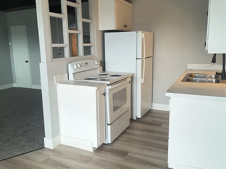 690 Mare Island Way — Photo 5