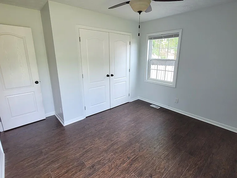 905 Benevente Loop — Photo 17