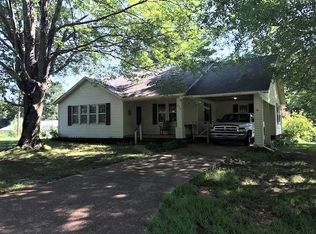 430 Corinth Rd, Darden, TN 38328